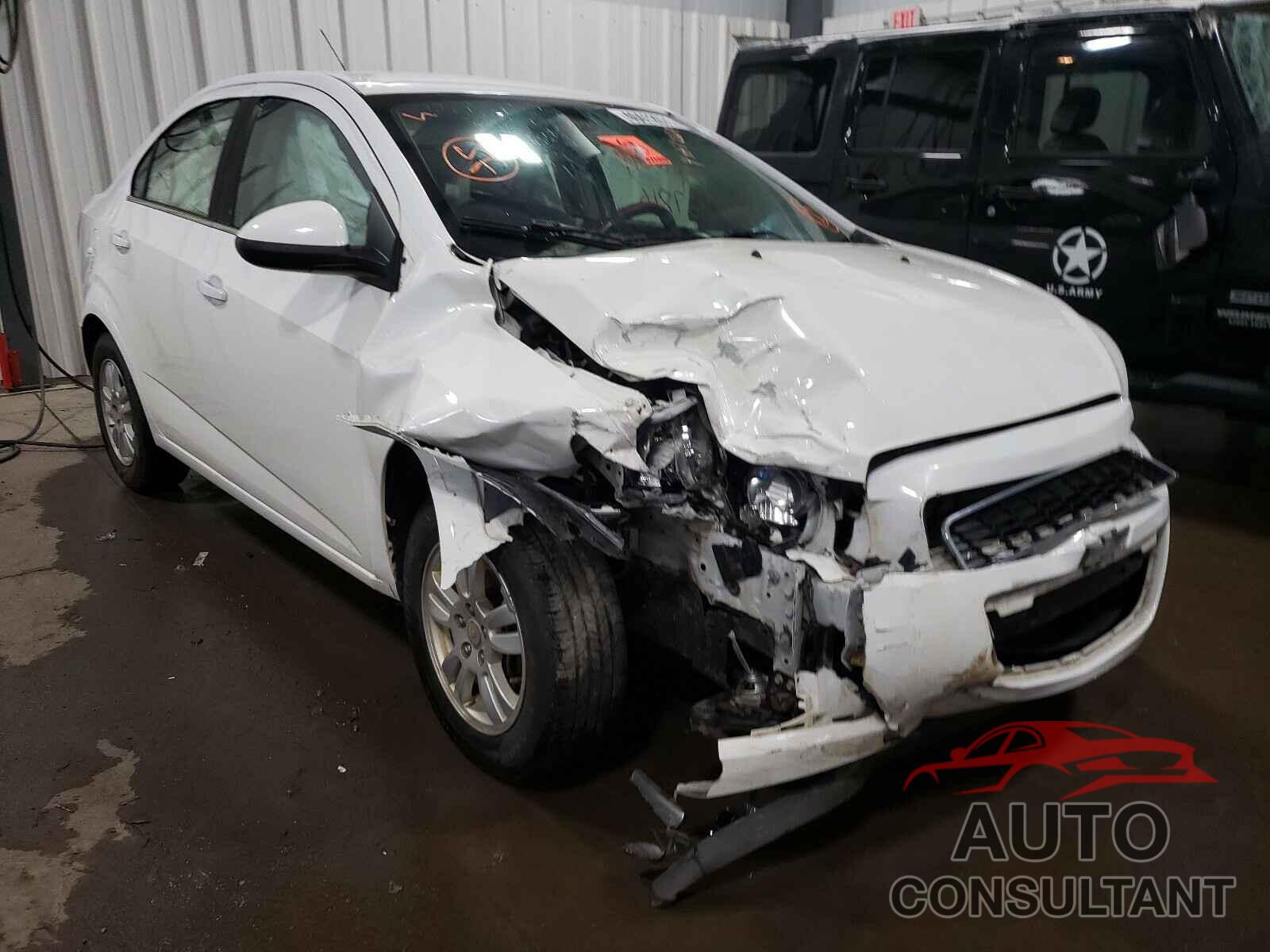 CHEVROLET SONIC 2016 - 1G1JC5SH1G4146818