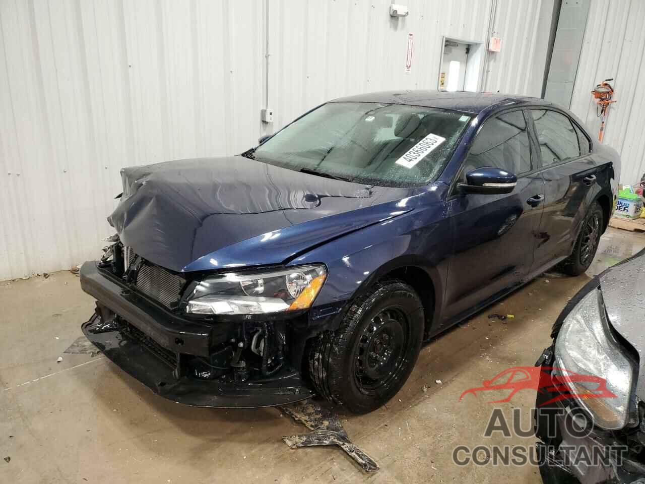 VOLKSWAGEN PASSAT 2015 - 1VWAT7A31FC069345