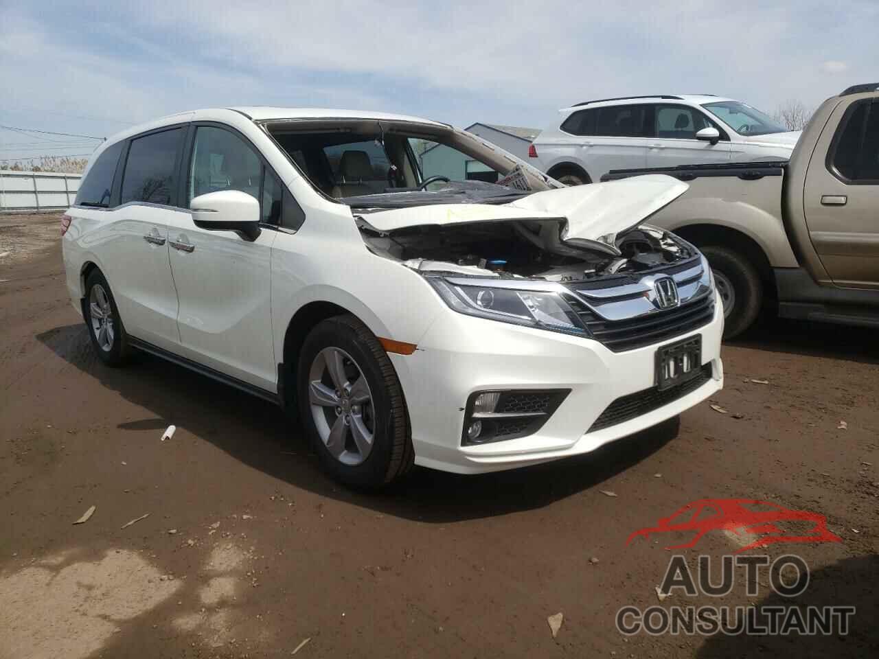 HONDA ODYSSEY 2018 - 5FNRL6H75JB011033