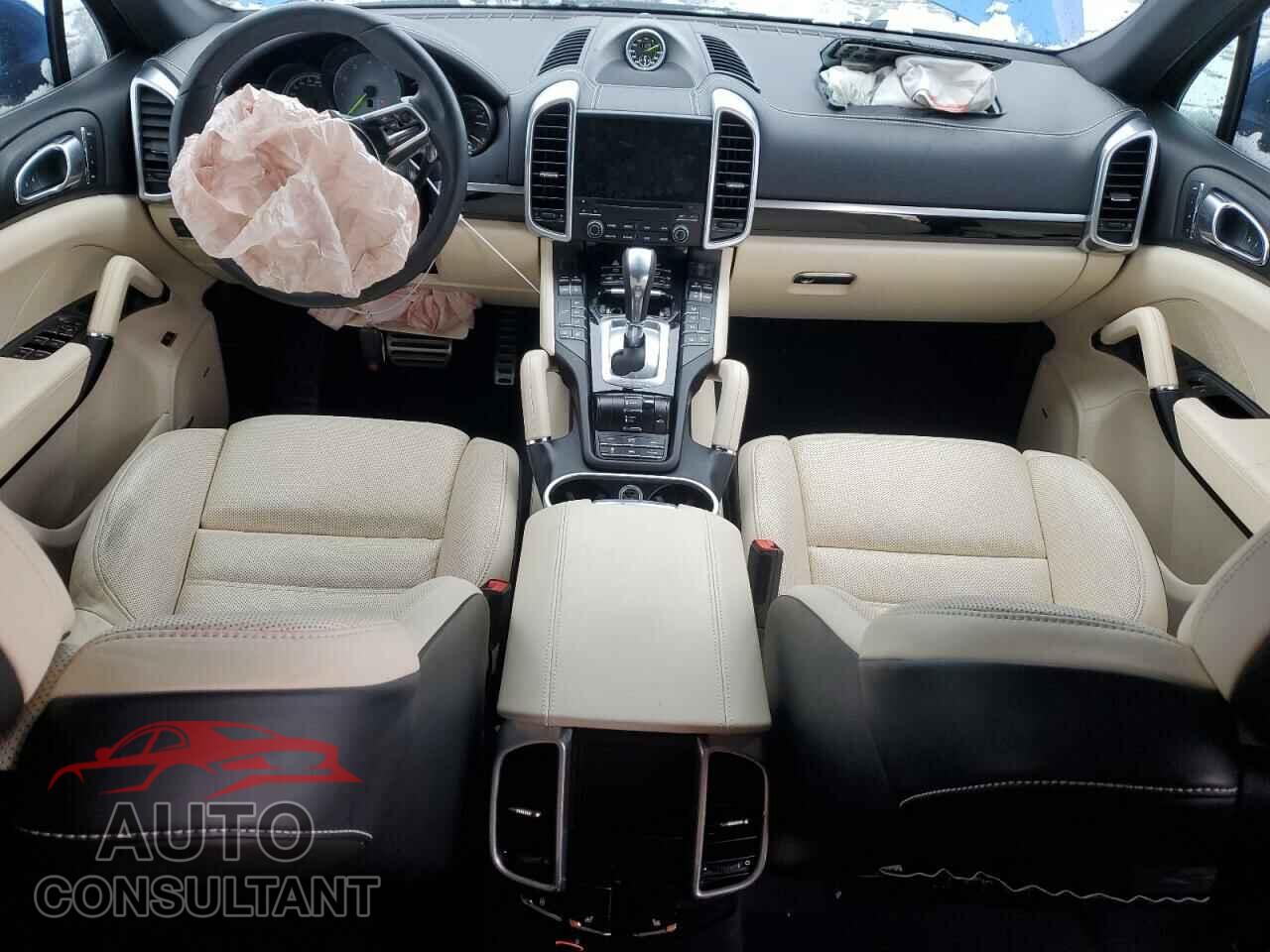 PORSCHE CAYENNE 2017 - WP1AE2A2XHLA74262