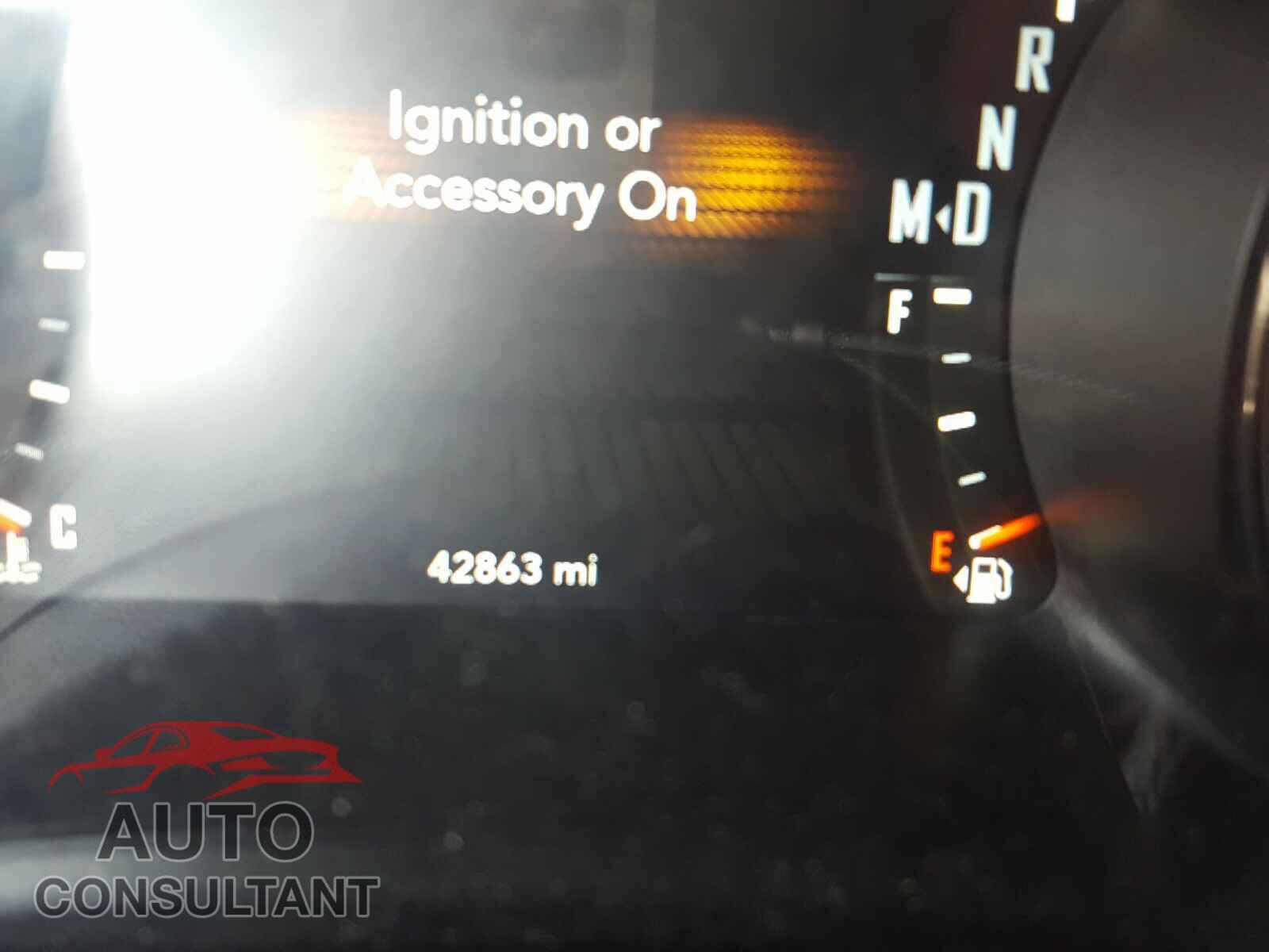 DODGE CHALLENGER 2017 - 2C3CDZAG8HH640972