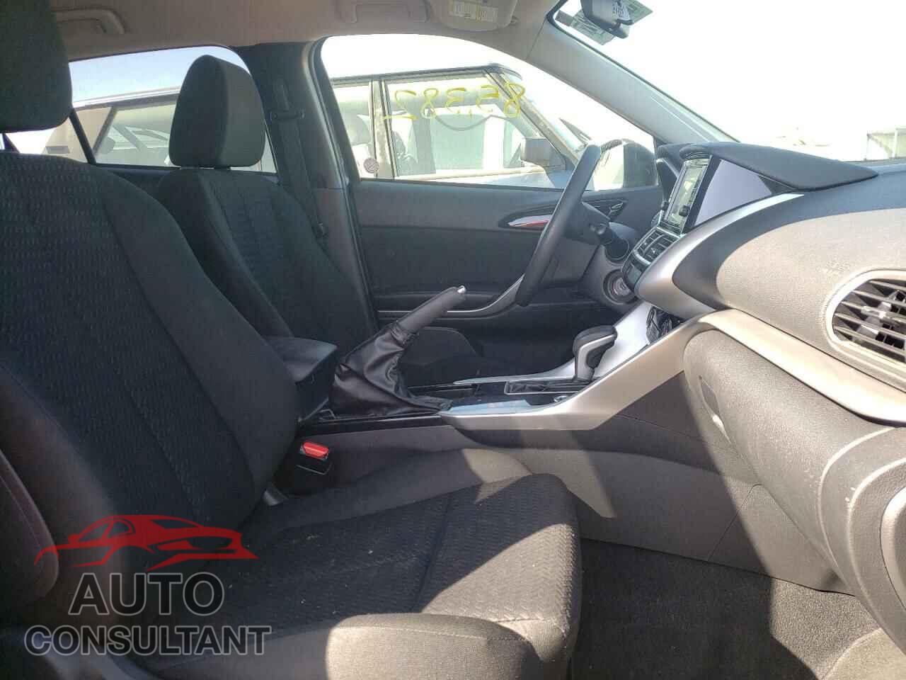 MITSUBISHI ECLIPSE 2019 - JA4AT3AA9KZ037111