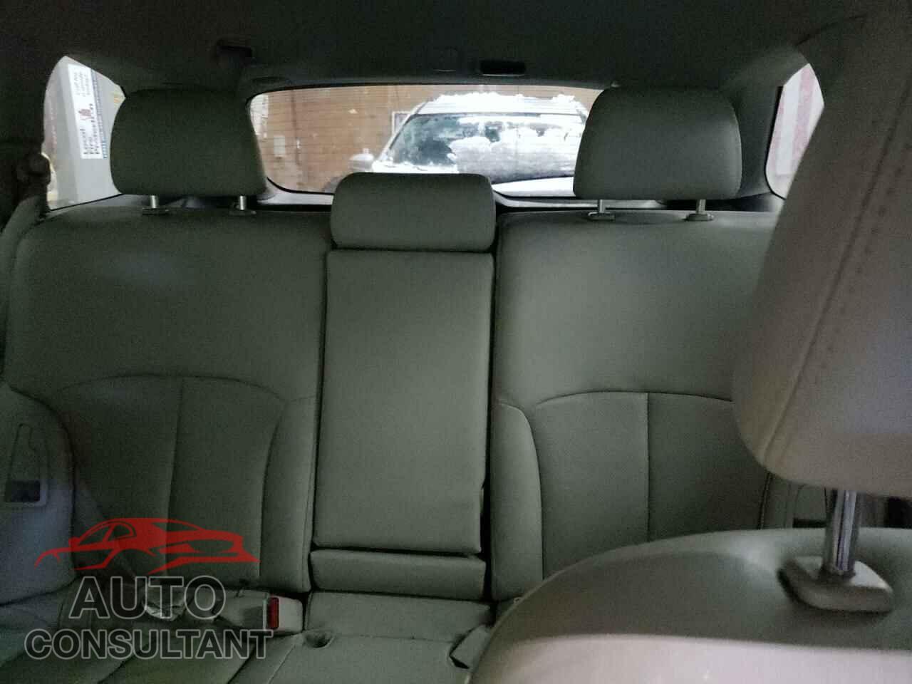 SUBARU OUTBACK 2013 - 4S4BRCPC8D3216128