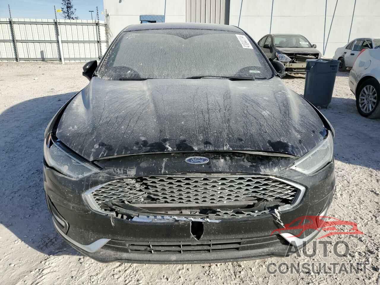 FORD FUSION 2019 - 3FA6P0RU9KR188327