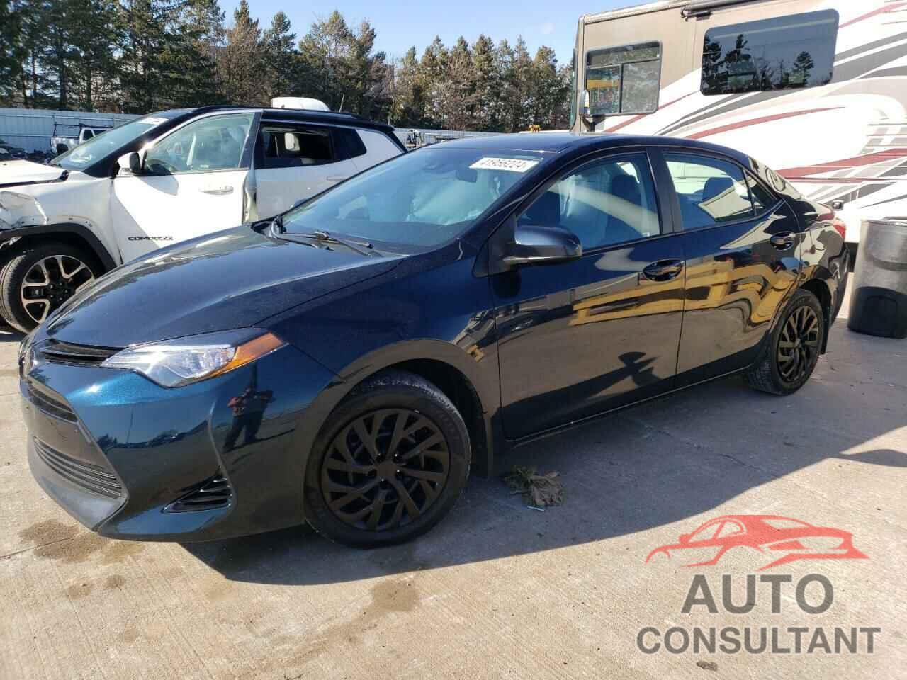 TOYOTA COROLLA 2018 - 2T1BURHE8JC038004