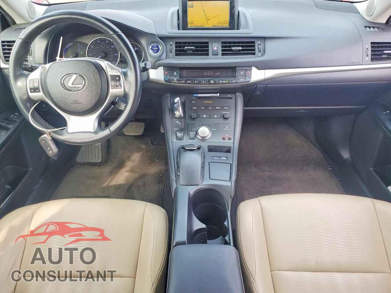 LEXUS CT 200 2012 - JTHKD5BH2C2121052