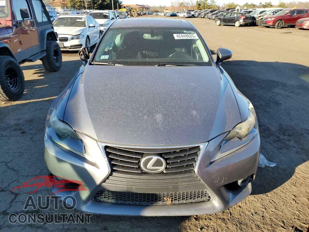 LEXUS IS 2014 - JTHCF1D23E5003593