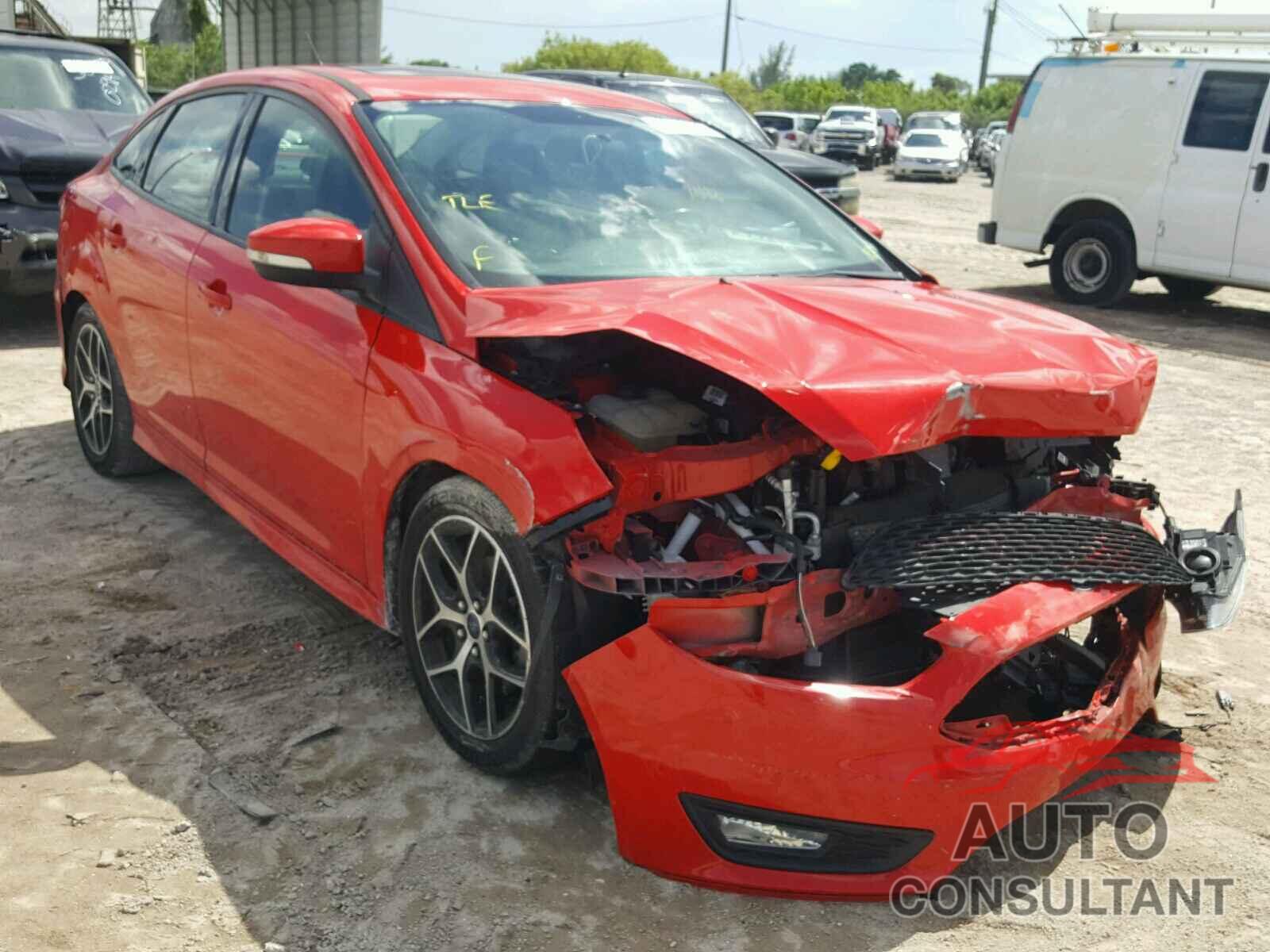FORD FOCUS 2015 - 1FADP3F29FL215381
