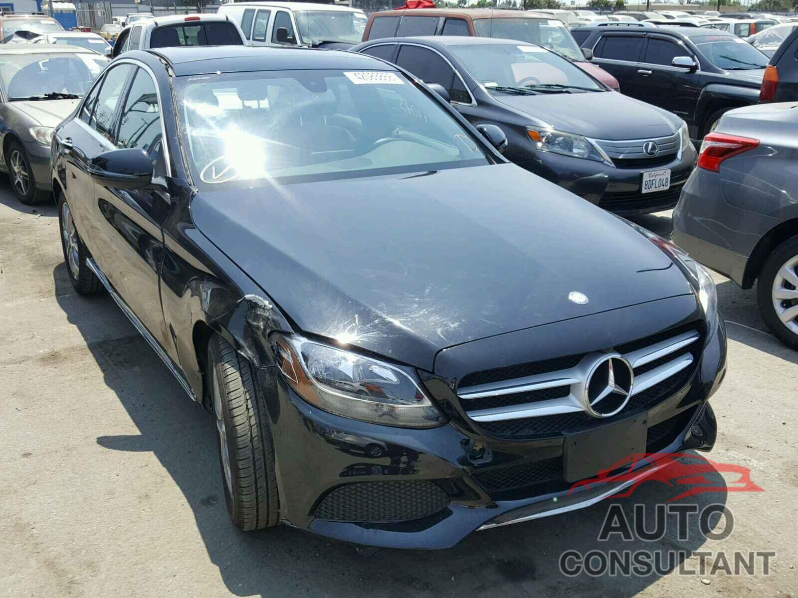 MERCEDES-BENZ C300 2017 - 55SWF4JB2HU183932