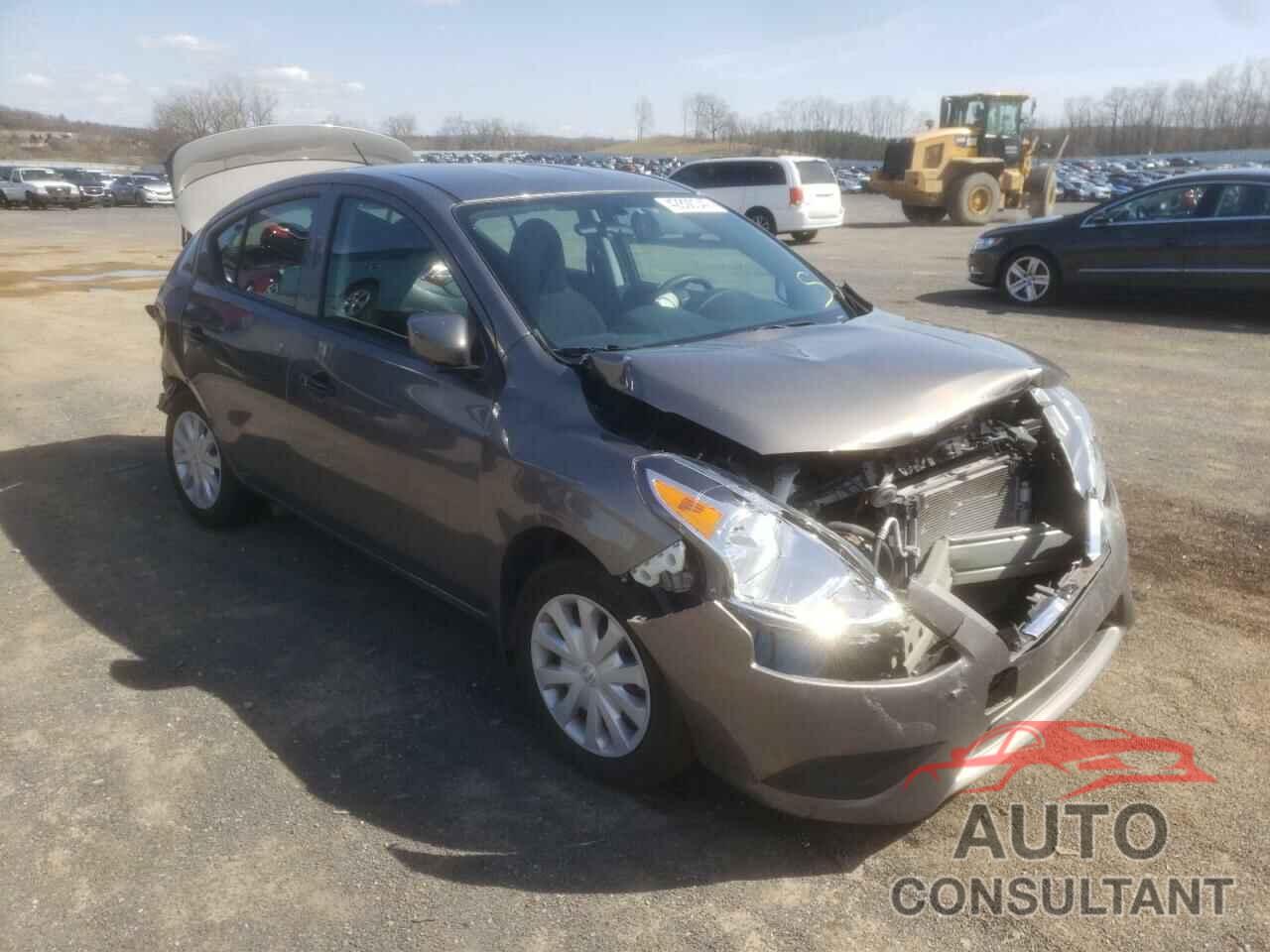 NISSAN VERSA 2017 - 3N1CN7APXHL807968