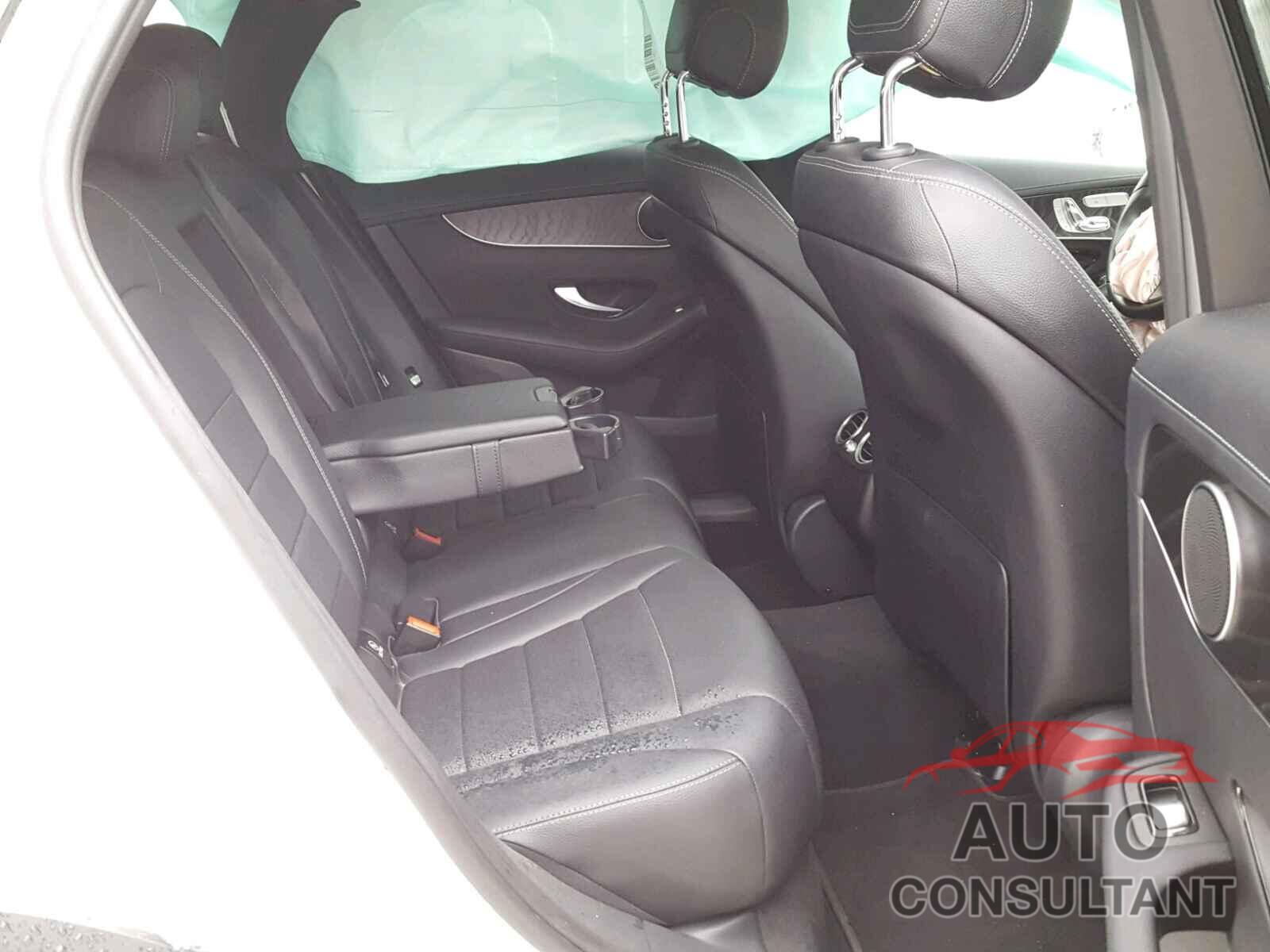 MERCEDES-BENZ GLC 300 2016 - WDC0G4JBXGF075390