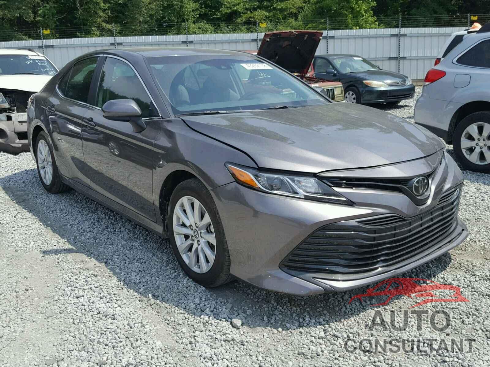 TOYOTA CAMRY 2018 - 4T1B11HK4JU504848