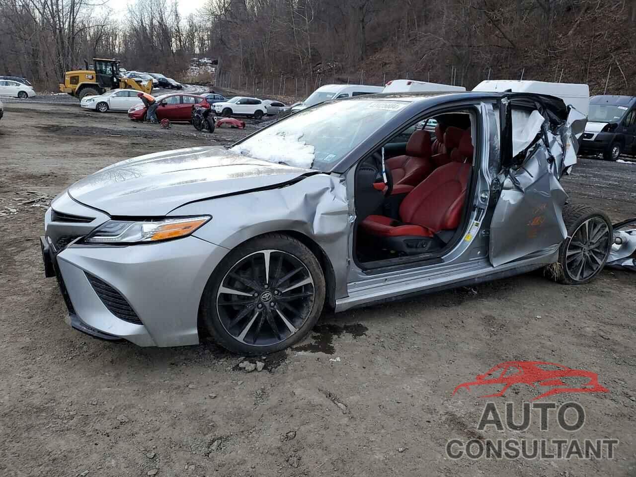TOYOTA CAMRY 2020 - 4T1K61AK1LU388703