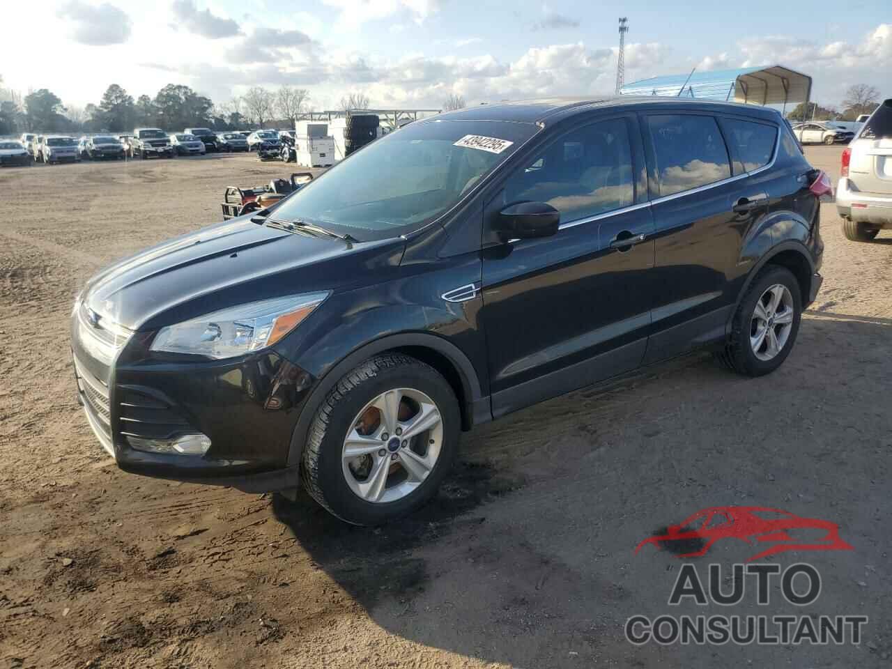 FORD ESCAPE 2015 - 1FMCU9G96FUB92855
