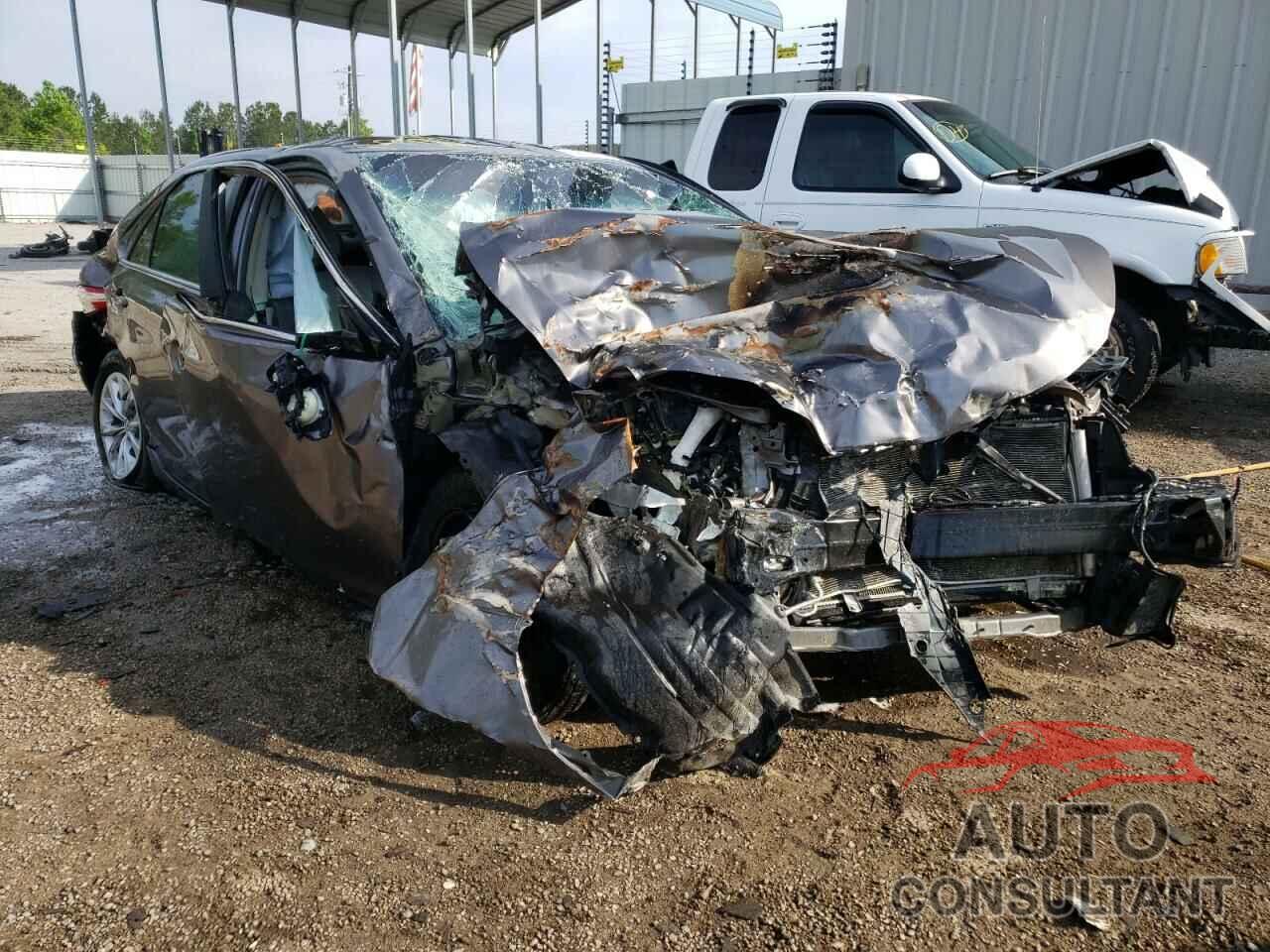TOYOTA CAMRY 2016 - 4T4BF1FK5GR572112