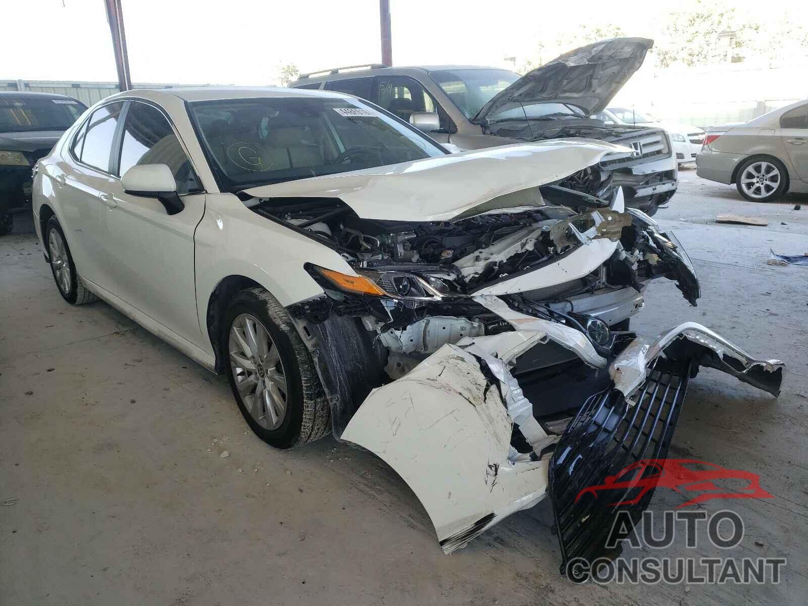 TOYOTA CAMRY 2020 - 4T1C11AK3LU995088