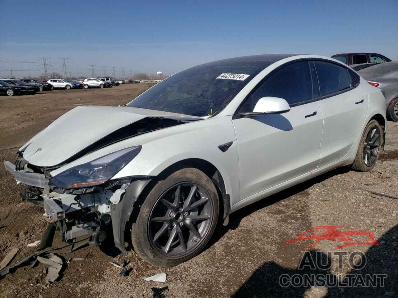 TESLA MODEL 3 2023 - 5YJ3E1EA3PF638101
