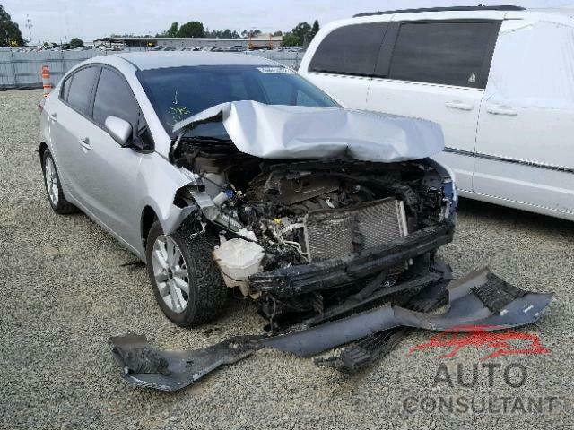 KIA FORTE 2017 - 3KPFL4A79HE050676