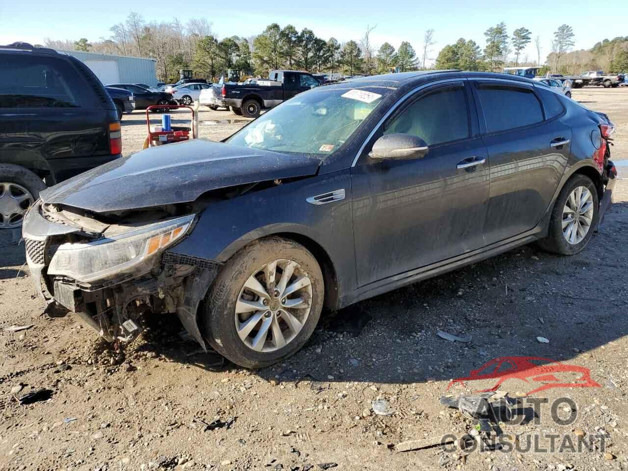 KIA OPTIMA 2018 - 5XXGU4L3XJG212856