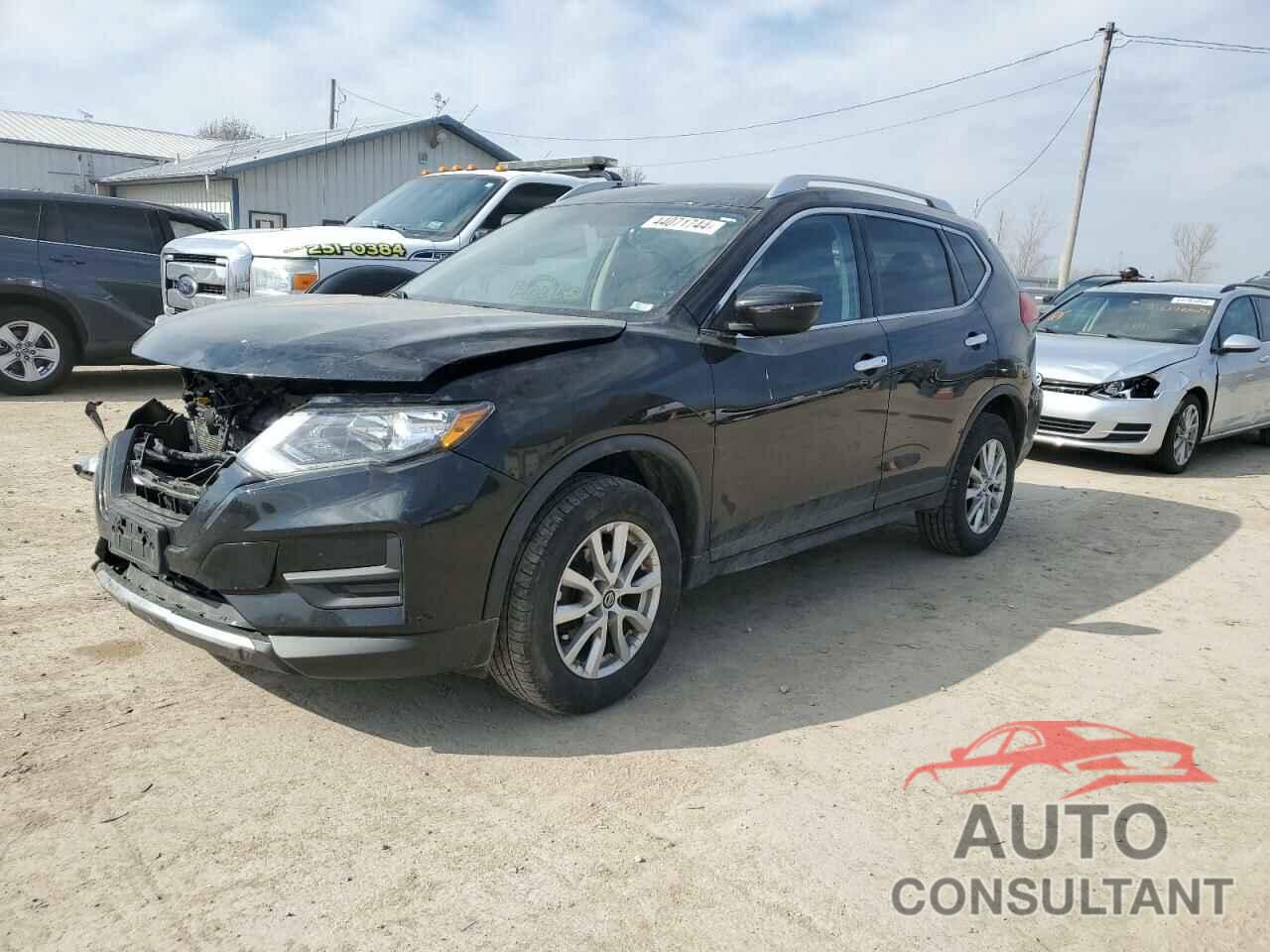 NISSAN ROGUE 2017 - KNMAT2MV2HP527375