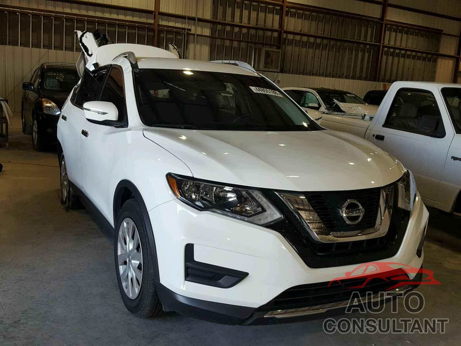 NISSAN ROGUE S 2017 - KNMAT2MT2HP515743