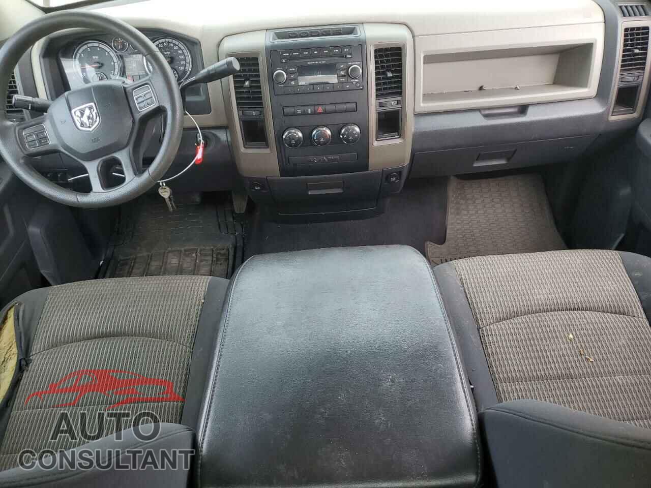 DODGE RAM 1500 2012 - 1C6RD6FT8CS259769
