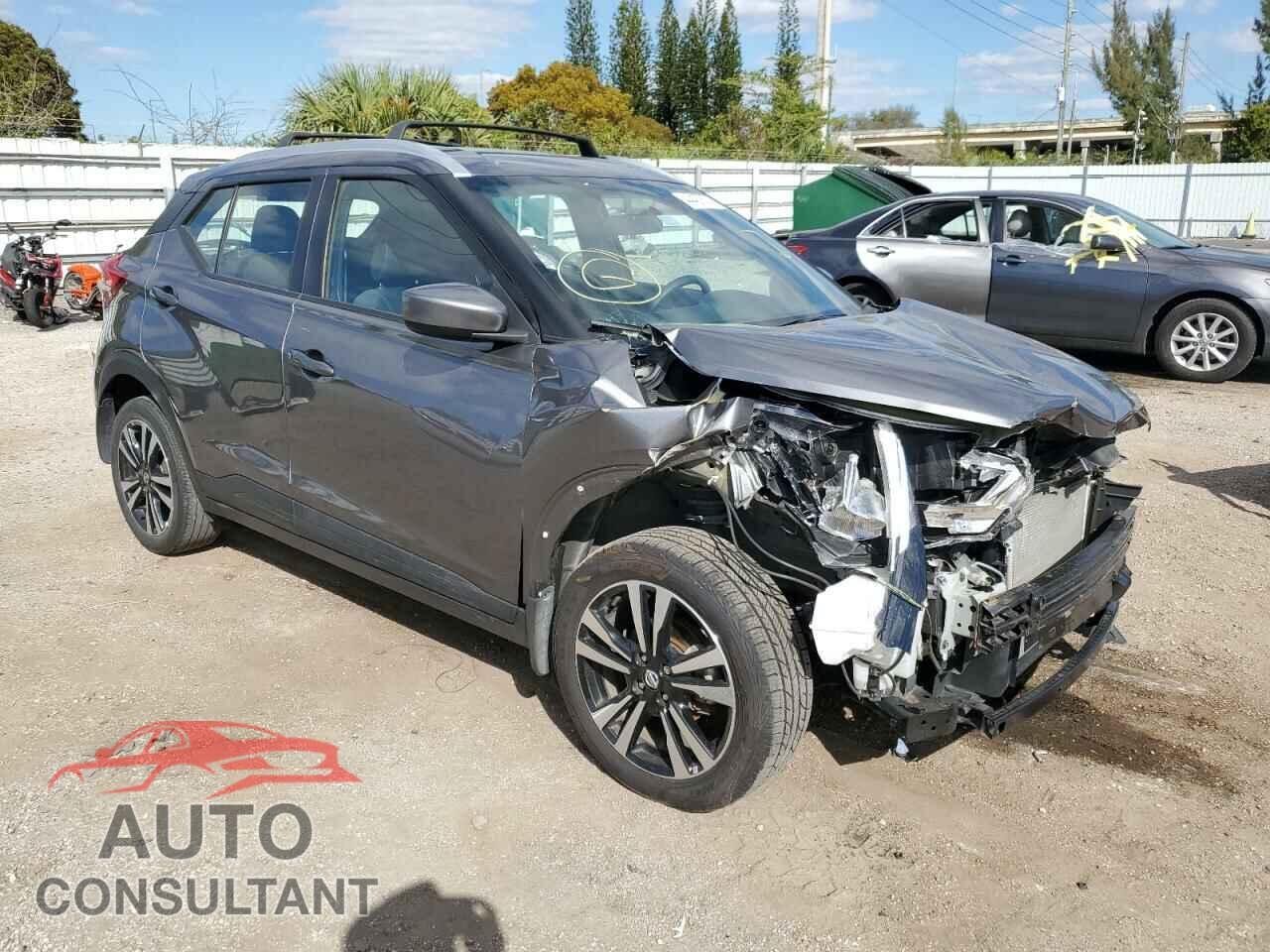 NISSAN KICKS 2019 - 3N1CP5CU3KL521002