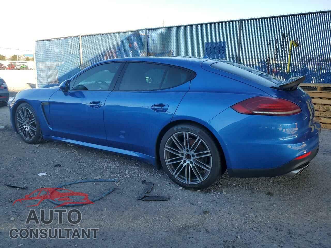 PORSCHE PANAMERA 2015 - WP0AA2A79FL000515