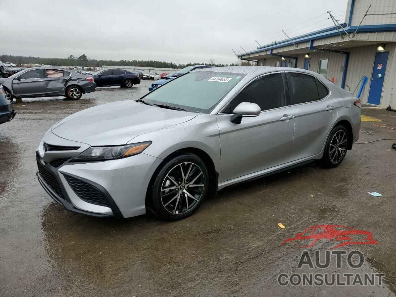 TOYOTA CAMRY 2024 - 4T1G11AKXRU842556