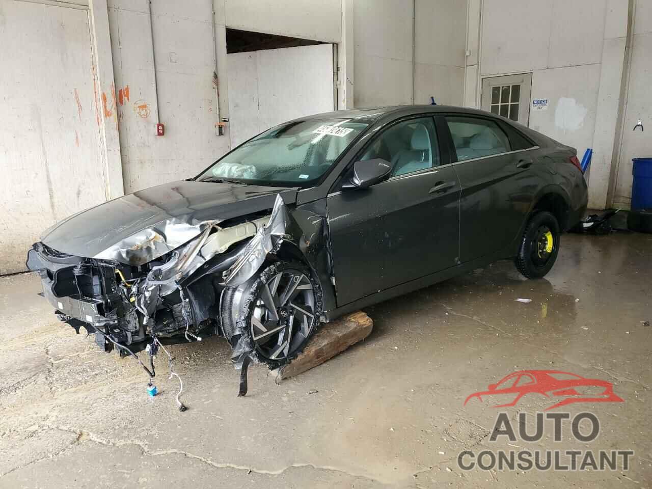 HYUNDAI ELANTRA 2024 - KMHLP4DG4RU773594