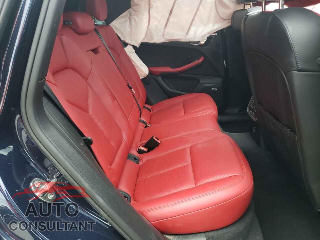 PORSCHE MACAN 2018 - WP1AA2A58JLB03351