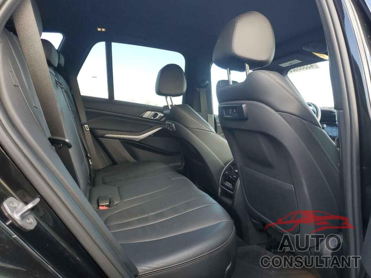 BMW X5 2019 - 5UXCR6C59KLK85326