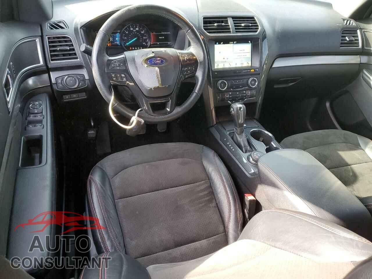 FORD EXPLORER 2018 - 1FM5K8D86JGB78921