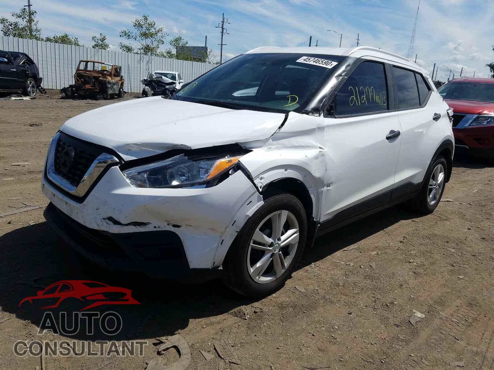 NISSAN KICKS 2019 - 3N1CP5CU3KL513191