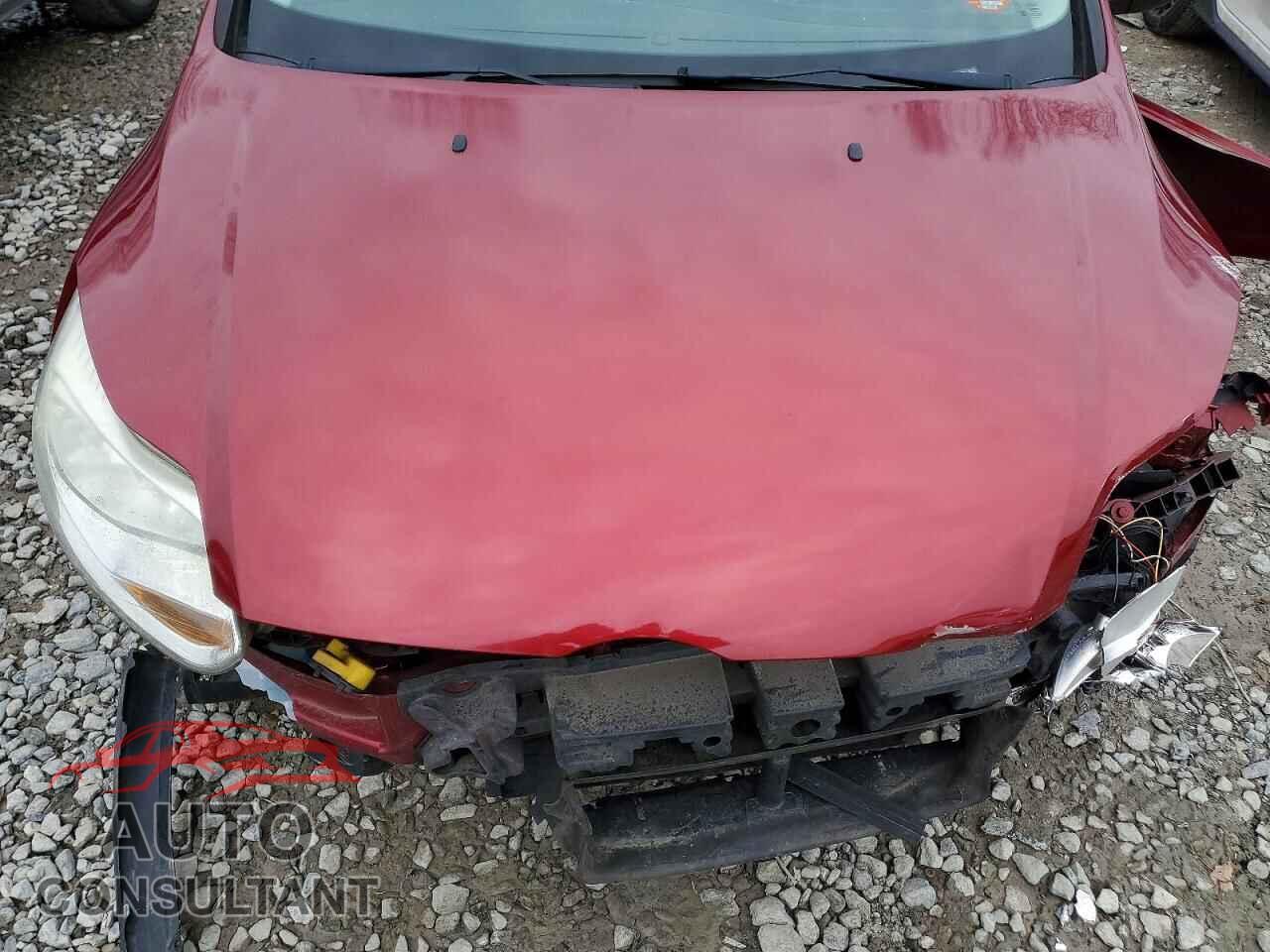 FORD FOCUS 2013 - 1FADP3F21DL213797