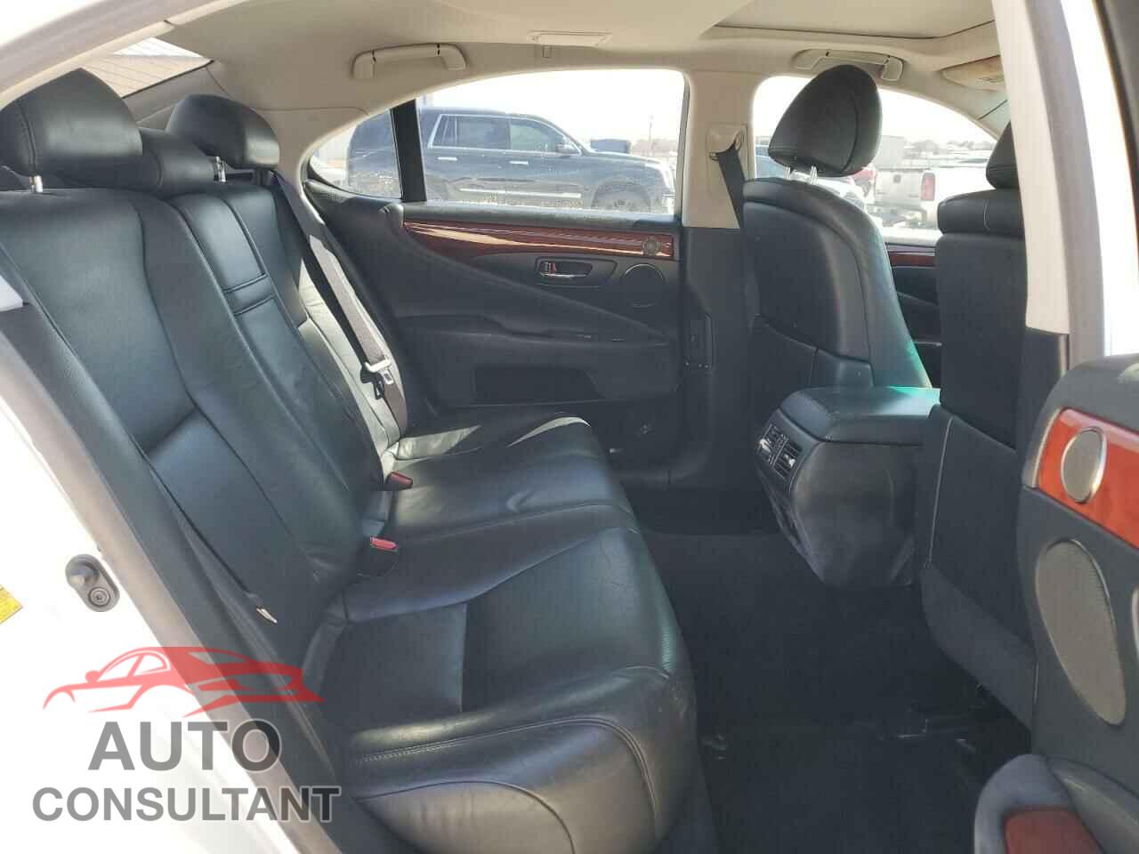 LEXUS LS460 2011 - JTHBL5EF6B5104295