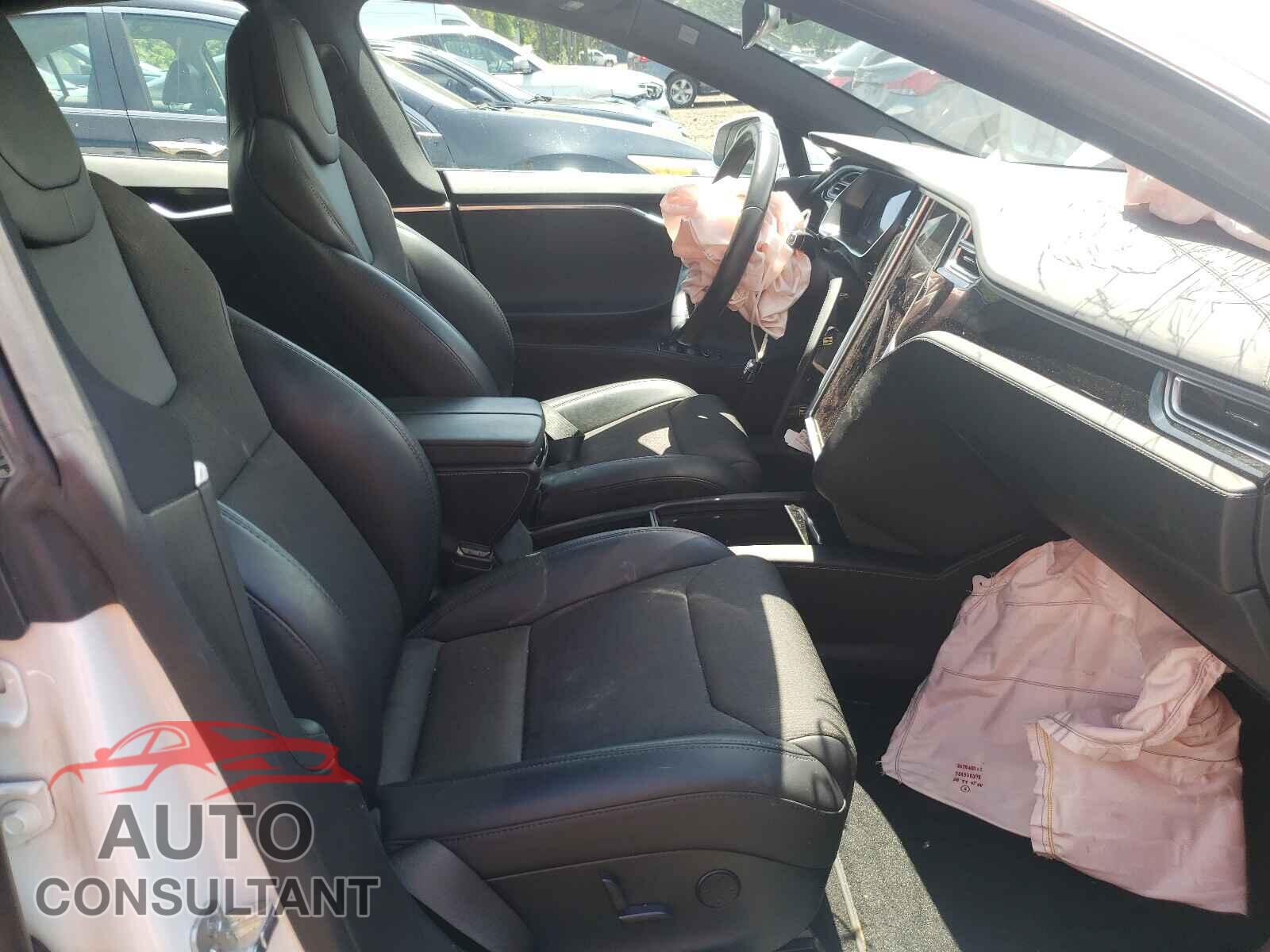 TESLA MODEL S 2017 - 5YJSA1E24HF231048