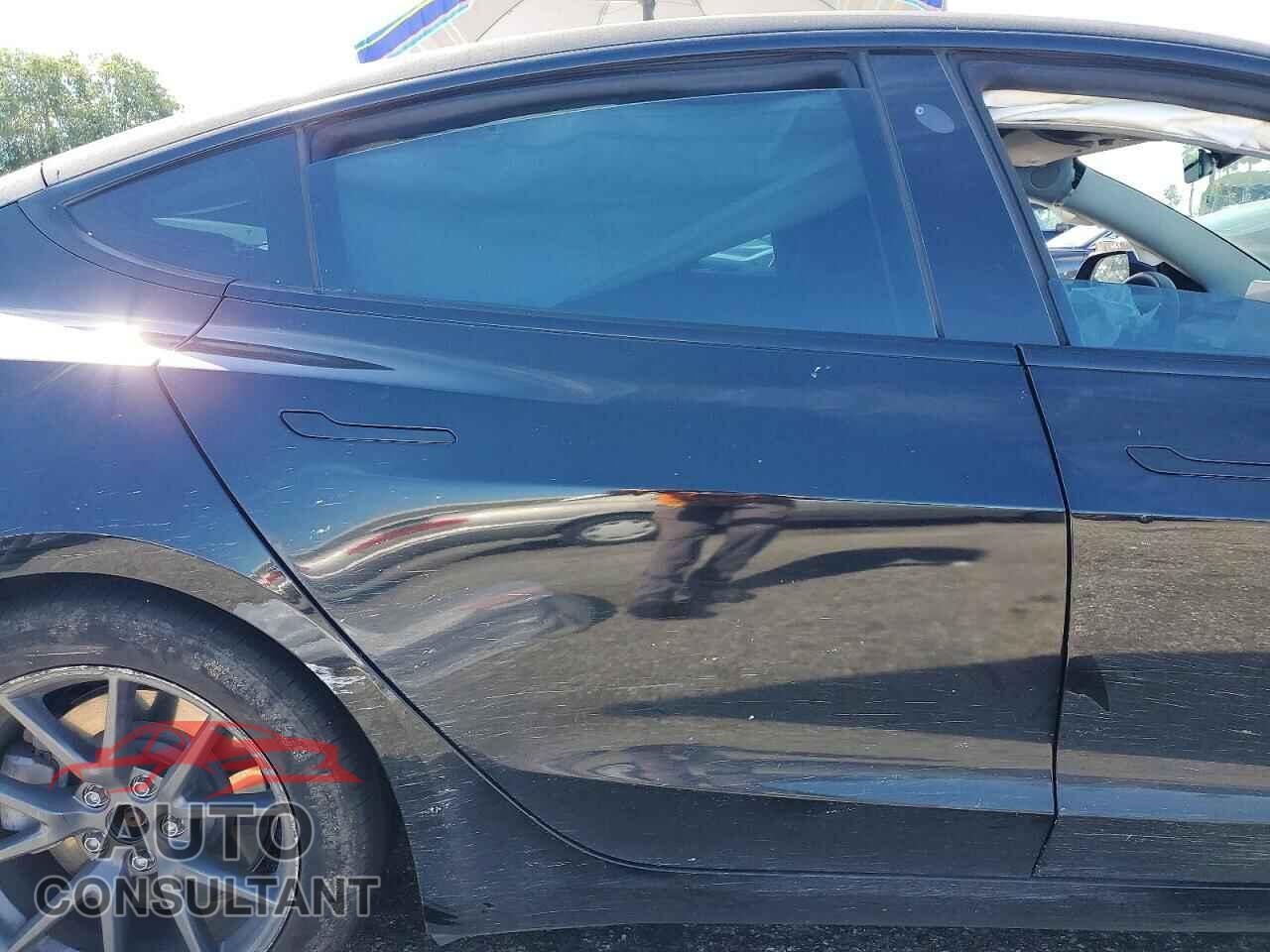 TESLA MODEL 3 2021 - 5YJ3E1EA8MF914767