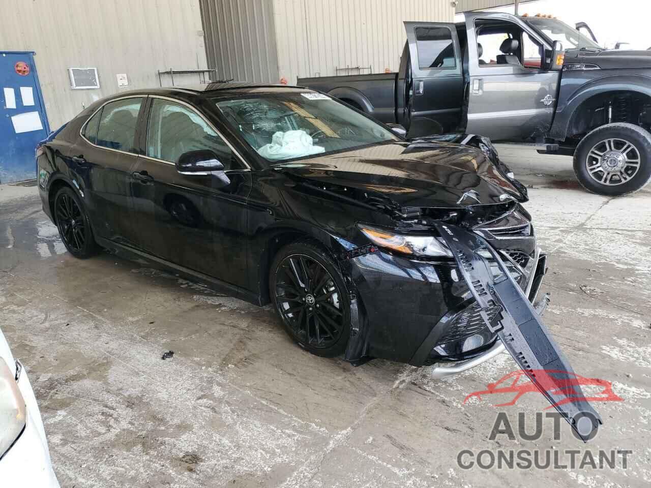 TOYOTA CAMRY 2023 - 4T1K61AK1PU724310