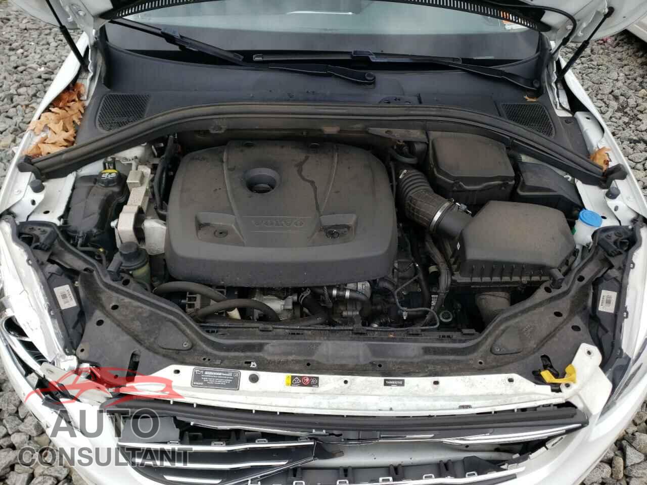 VOLVO XC60 2017 - YV449MRR2H2213402