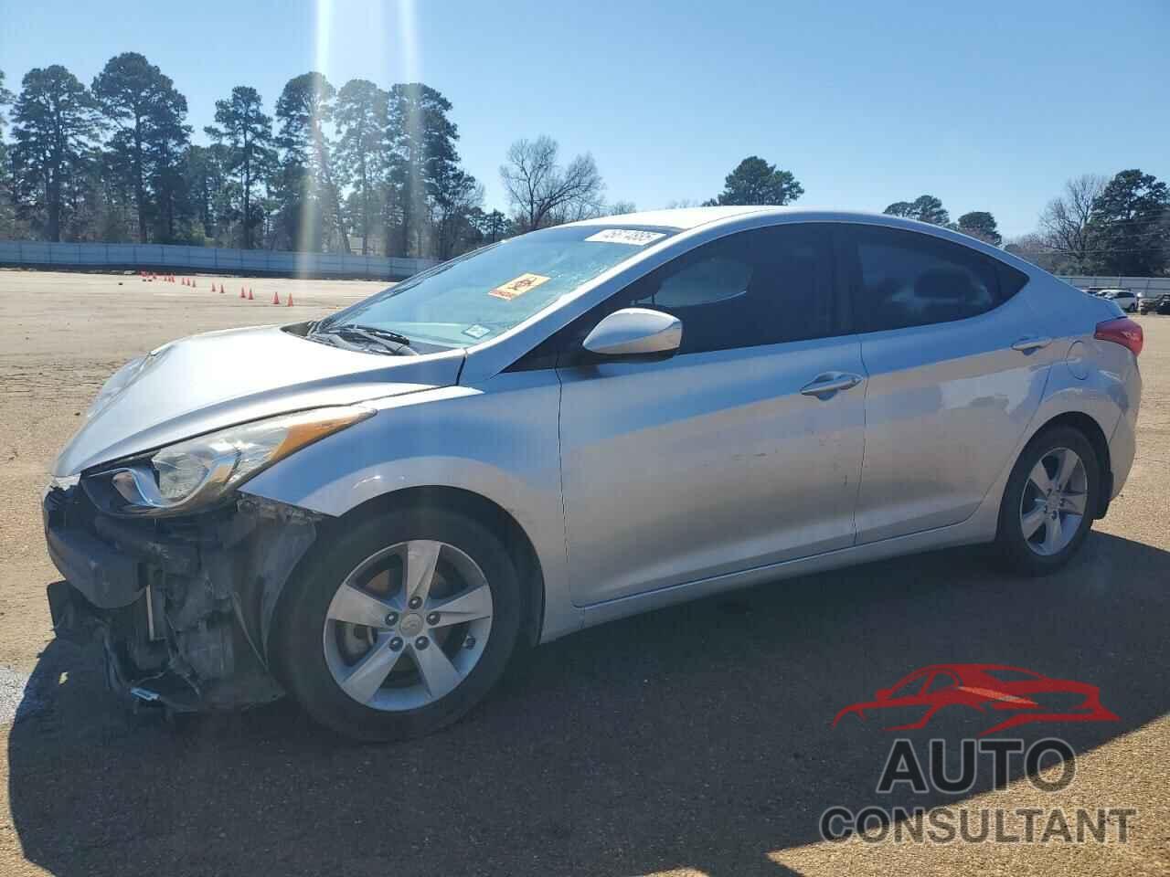 HYUNDAI ELANTRA 2013 - 5NPDH4AE7DH427597