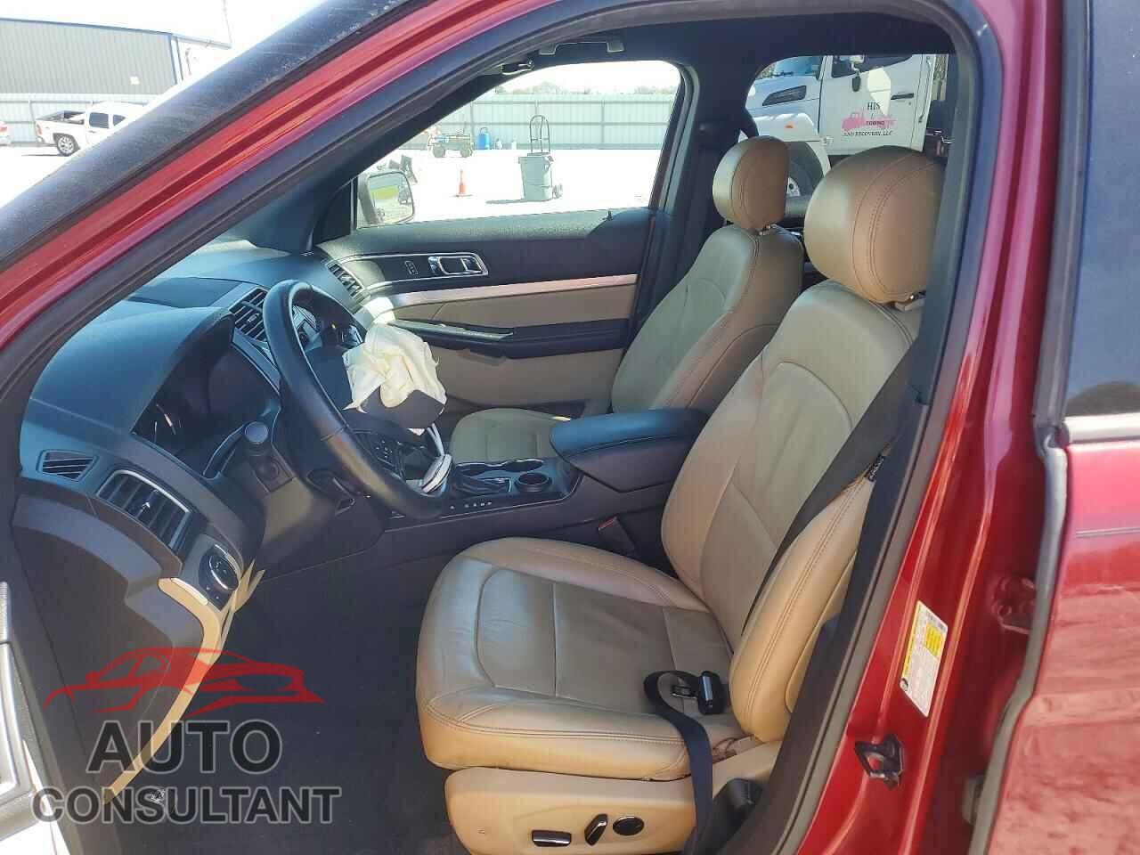 FORD EXPLORER 2017 - 1FM5K7D80HGA31532