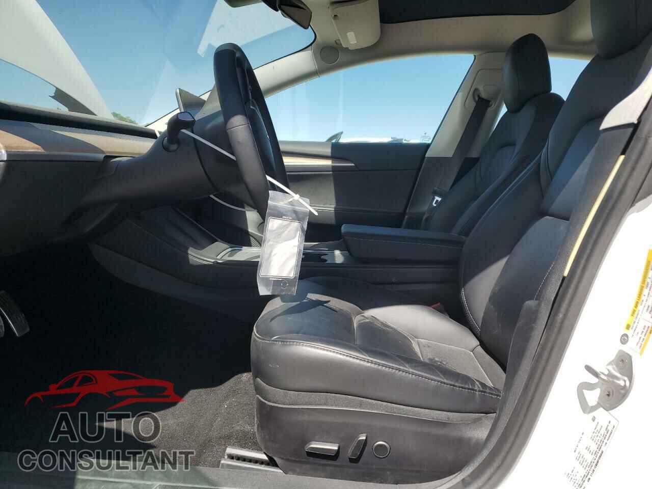 TESLA MODEL 3 2021 - 5YJ3E1EB8MF095848