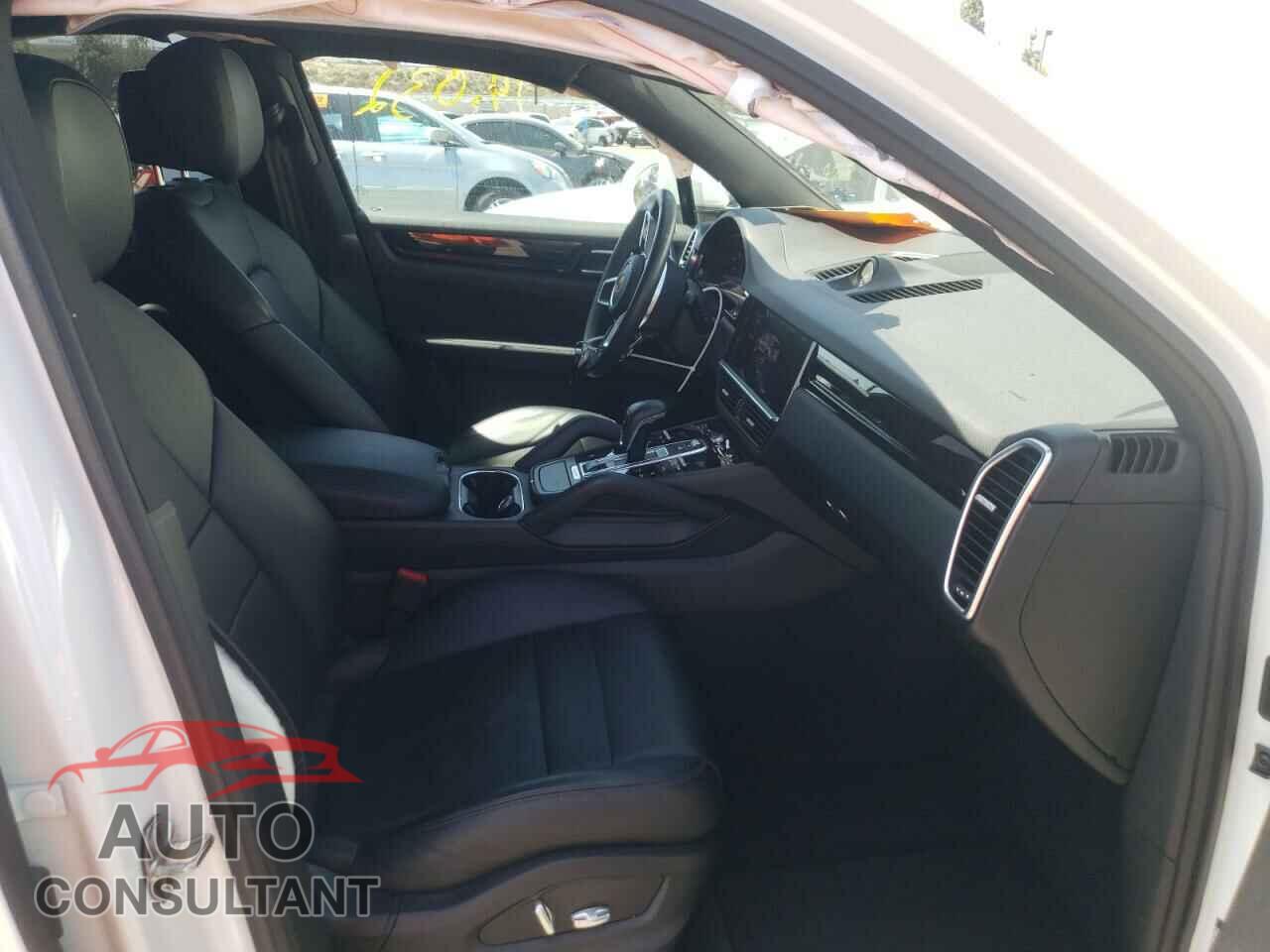 PORSCHE CAYENNE 2019 - WP1AA2AY6KDA05862