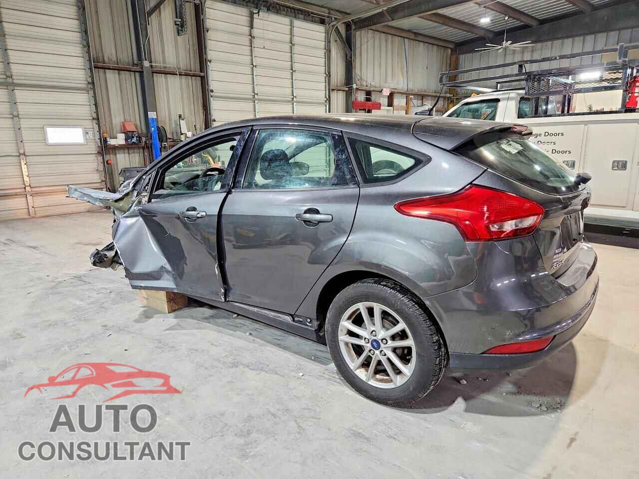 FORD FOCUS 2016 - 1FADP3K22GL297946