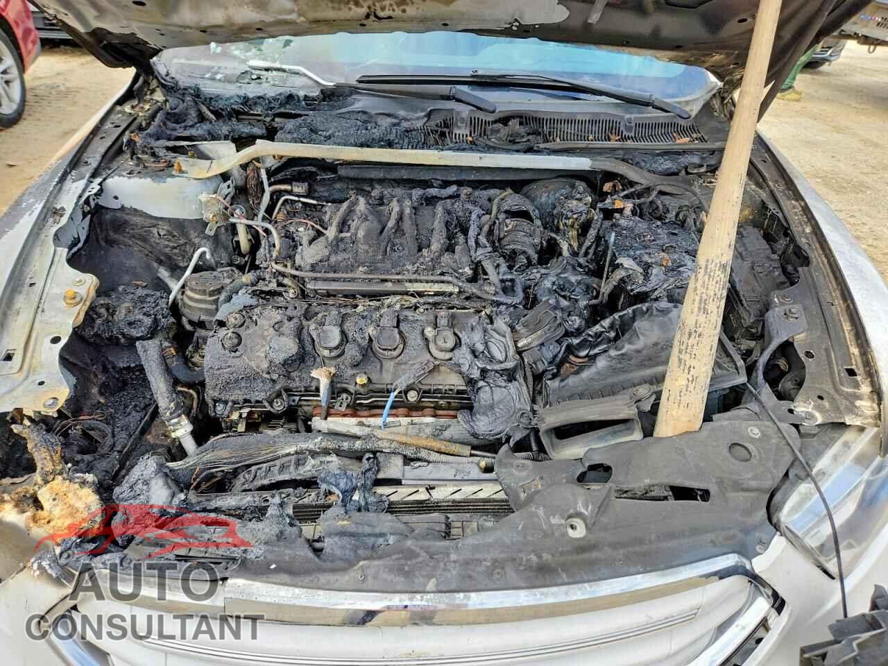 FORD TAURUS 2013 - 1FAHP2F80DG138454