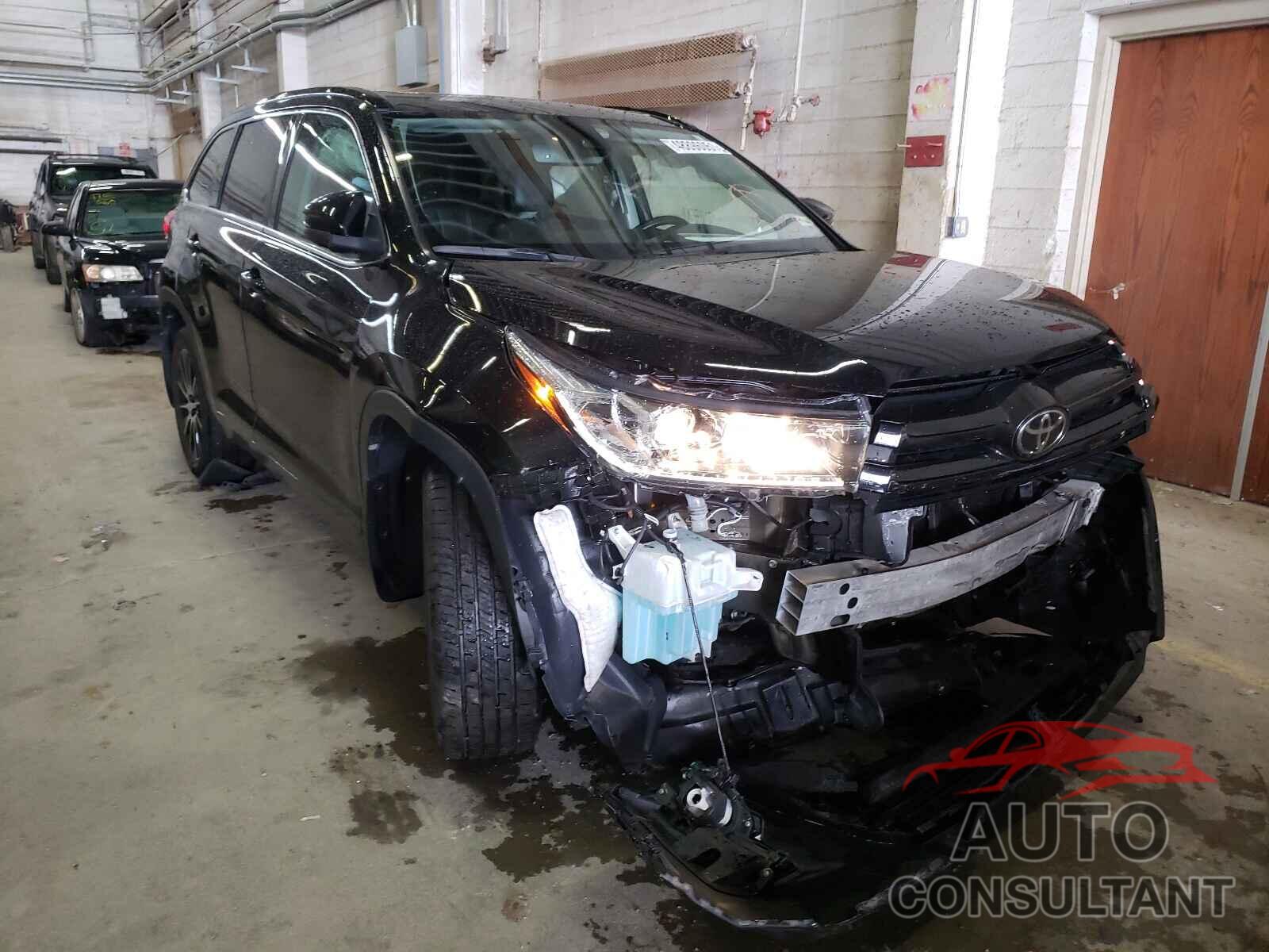 TOYOTA HIGHLANDER 2017 - 5TDJZRFH5HS381977