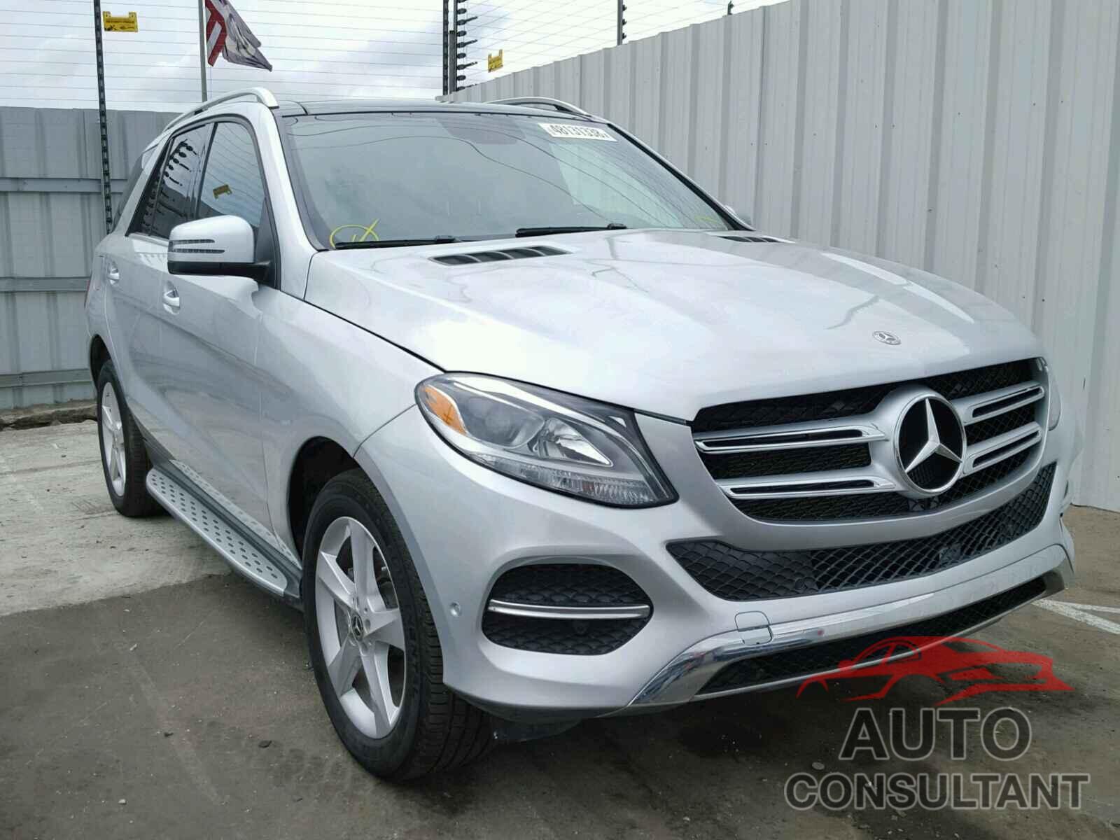 MERCEDES-BENZ GLE 350 4MATIC 2018 - 4JGDA5HB8JB045951