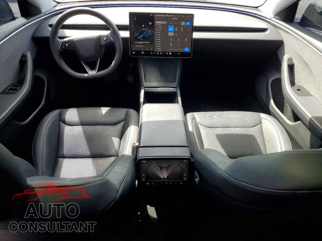 TESLA MODEL 3 2024 - 5YJ3E1EA0RF743150