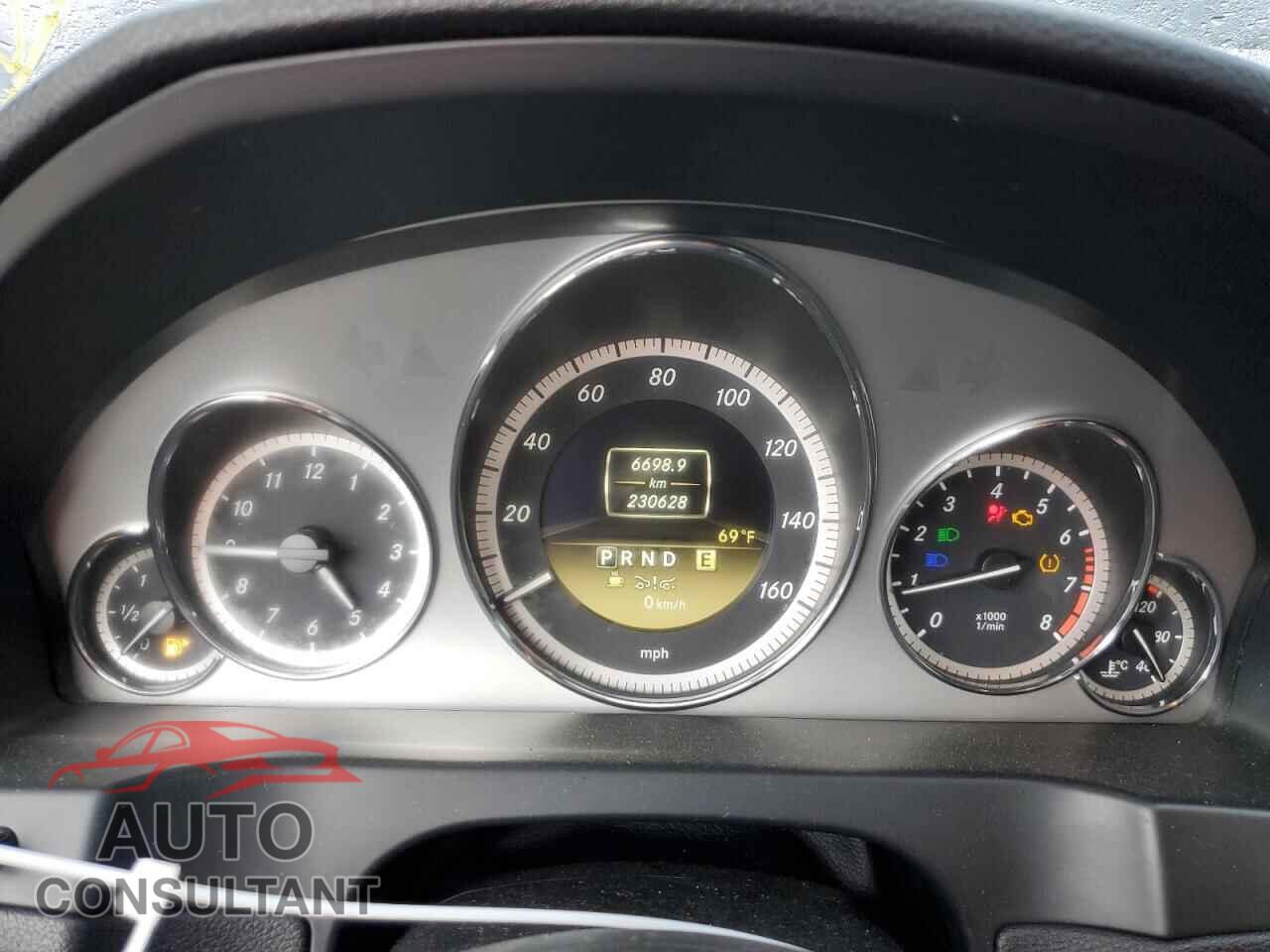 MERCEDES-BENZ E-CLASS 2012 - WDDKJ7DB8CF148172